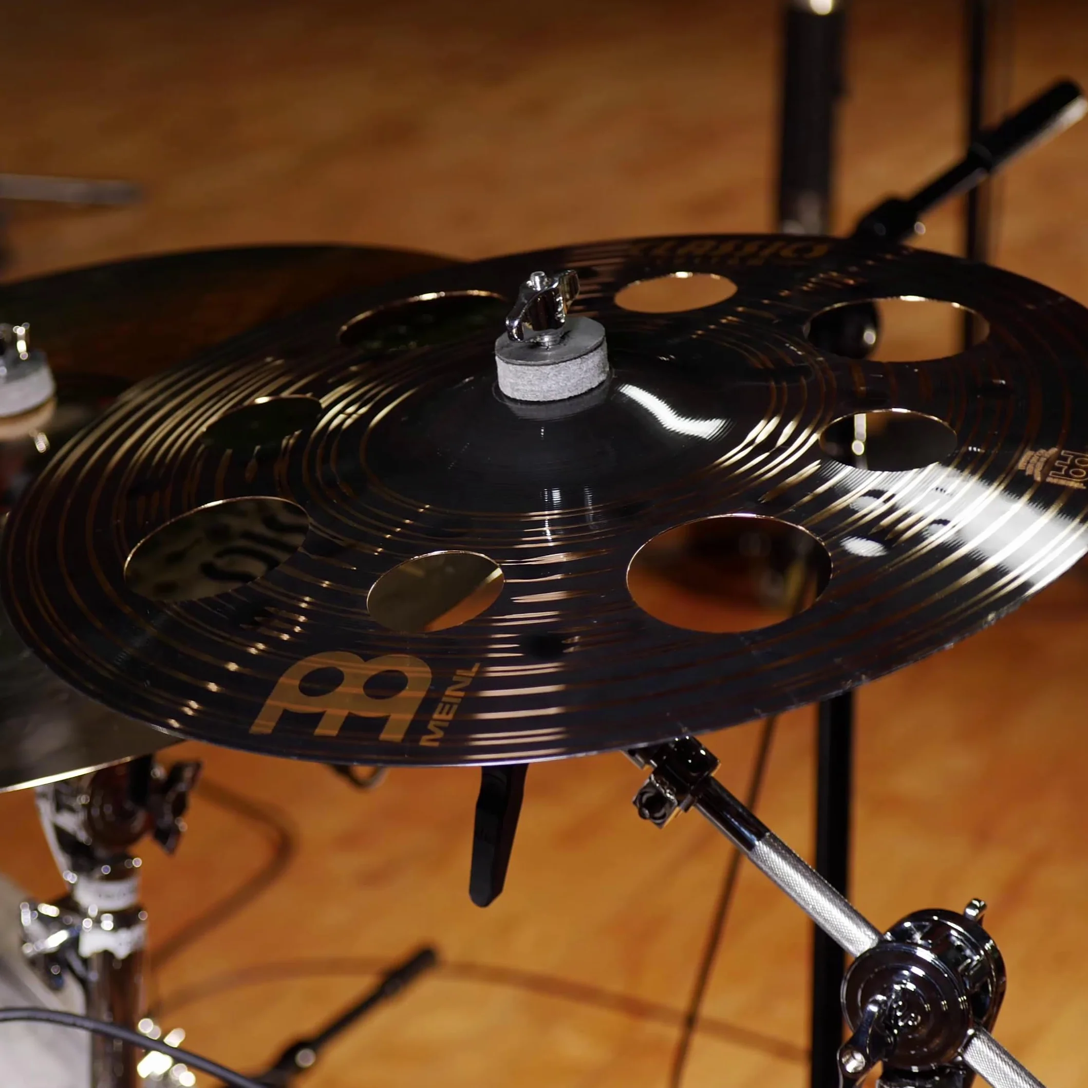 MEINL Cymbals Classics Custom Dark Trash Crash - 16"