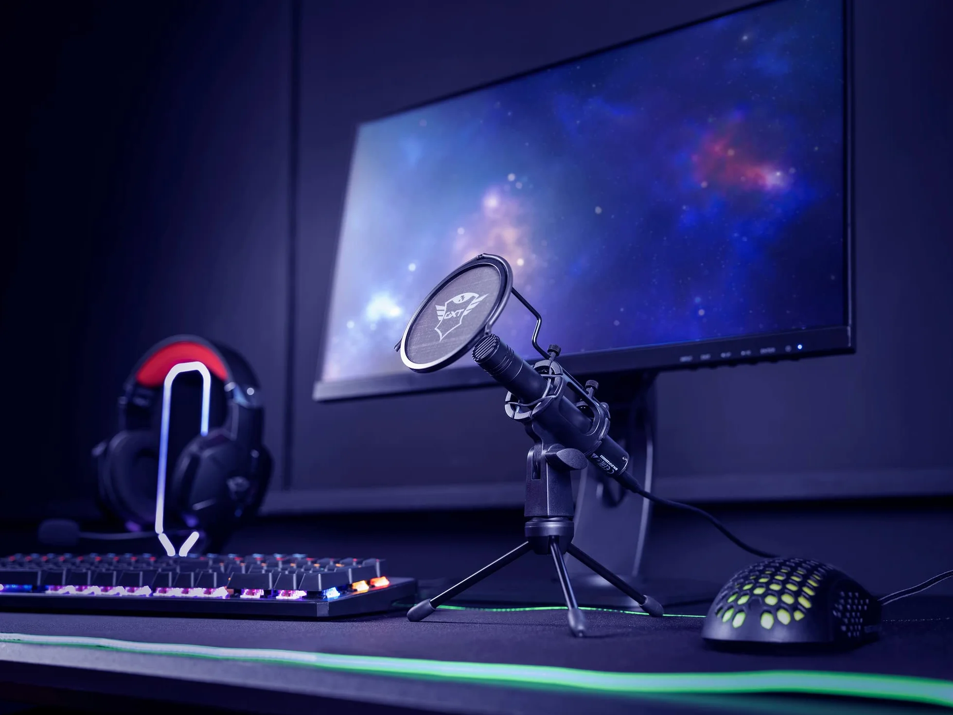 Trust Gaming GXT 241 Velica mikrofon pojemnościowy ze statywem i filtrem pop do komputera, laptopa, komputera, podcastu, studia, śpiewania, nagrywania, czarny