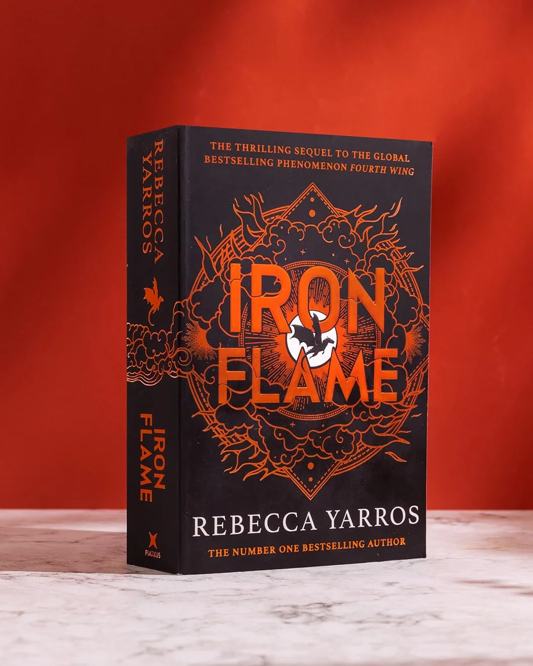 Iron Flame: DISCOVER THE GLOBAL PHENOMENON THAT EVERYONE CAN'T STOP TALKING ABOUT!: 2