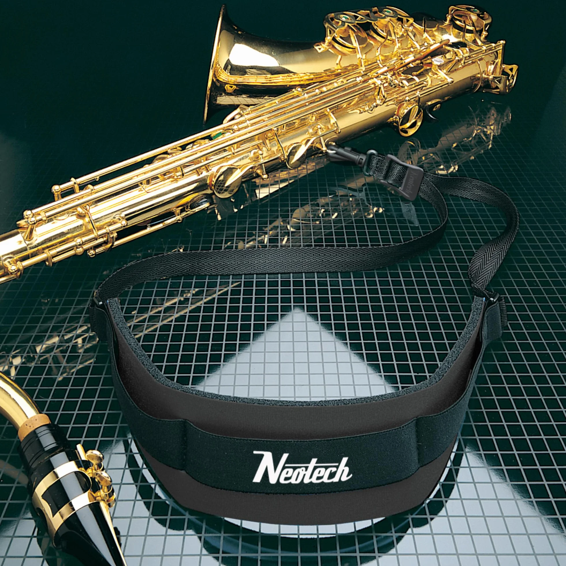 Neotech Pasek saksofonu miękki czarny XL, długość 48,3-66 cm