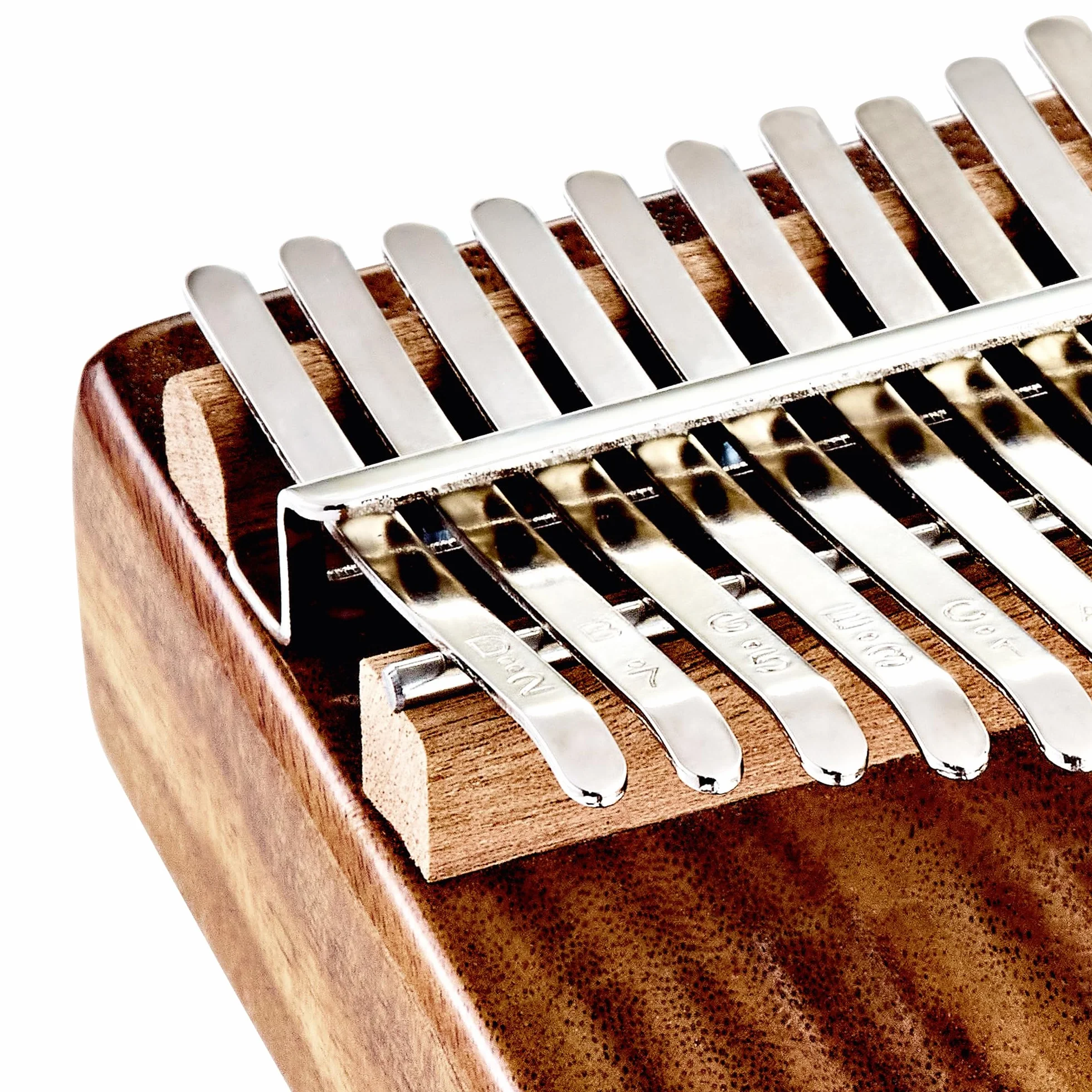 Ortega Kalimba C-Dur akustyczny fortepian na kciuk – seria Lizard – 17 kluczy – medytacja, LoFi – w zestawie etui Deluxe, torba z materiału, młotek do strojenia, ściereczka do polerowania (OKB1)